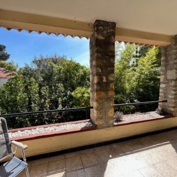 Appartement dans VILLA à Cannes avec jardin