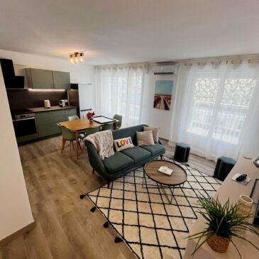 TROIS PIECES MEUBLE CANNES